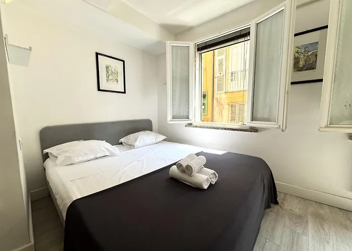 A Ot Cocon D Augustin Old Town Center Apartament *